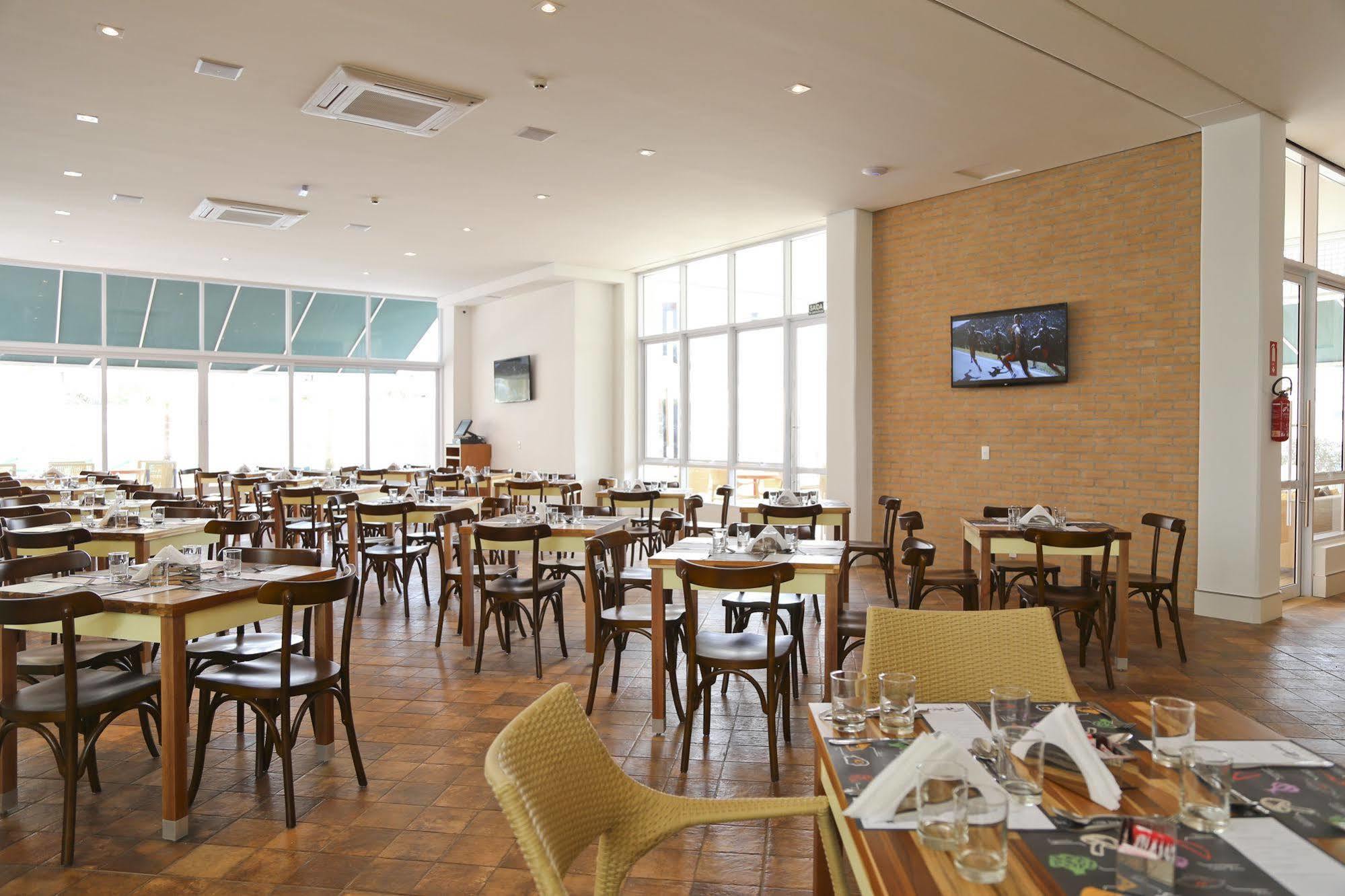 Vitoria Hotel Express Dom Pedro 캄피나스 외부 사진